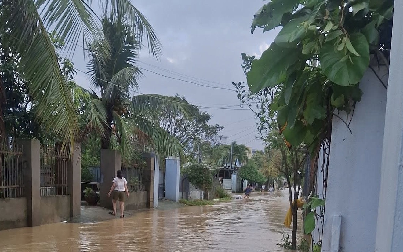 Mưa lớn trong đêm, nhiều khu vực phía Đông Gia Lai ngập trở lại