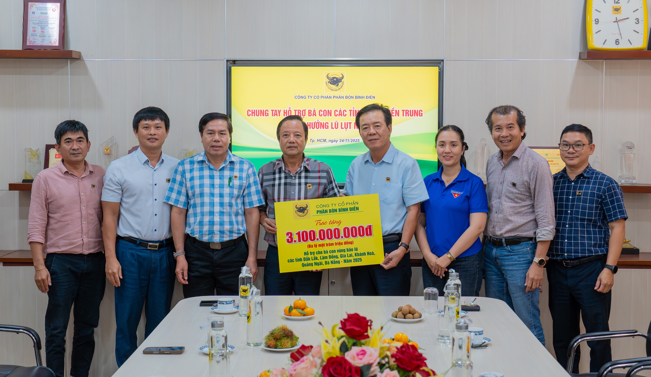 Vừa rời Thanh Hóa, Bình Điền tiếp tục triển khai gói hỗ trợ khẩn cấp 3,1 tỉ đồng hướng về miền Trung - Ảnh 1.