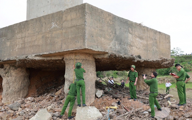 Thông tin mới vụ cầu Sông Lô hư hỏng, cơ quan công an khởi tố vụ án