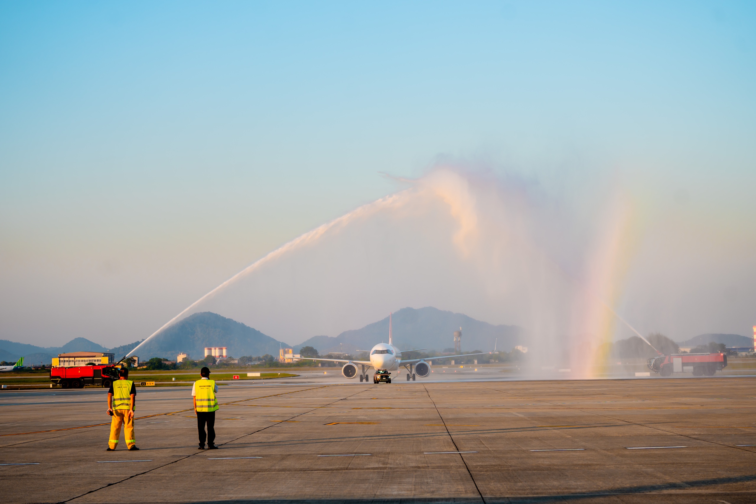Sun PhuQuoc Airways tiếp nhận máy bay mới trước mùa cao điểm Tết 2026 - Ảnh 1.