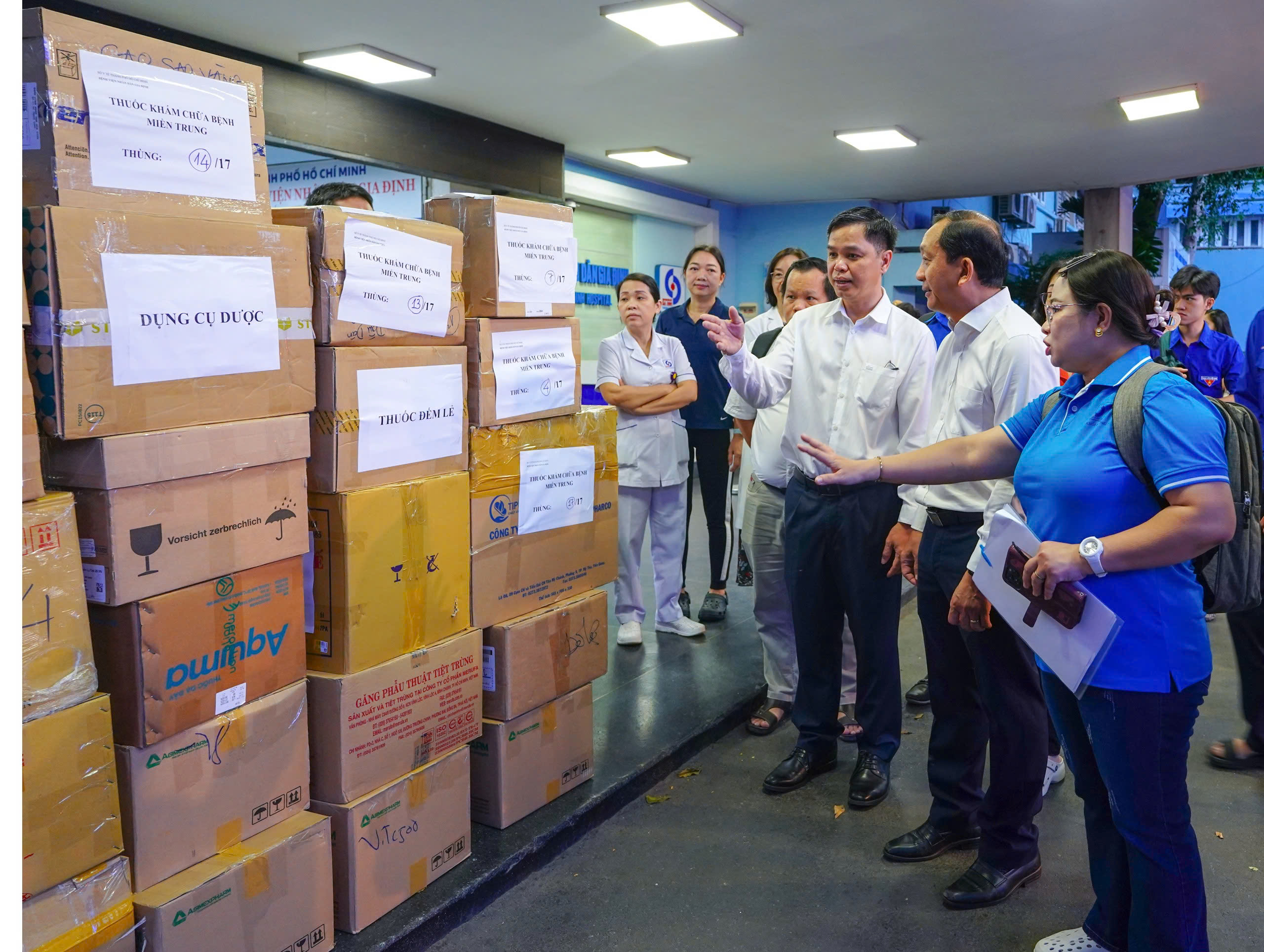 Bác sĩ trẻ kể chuyện chi viện Khánh Hòa sau mưa lũ - Ảnh 9.