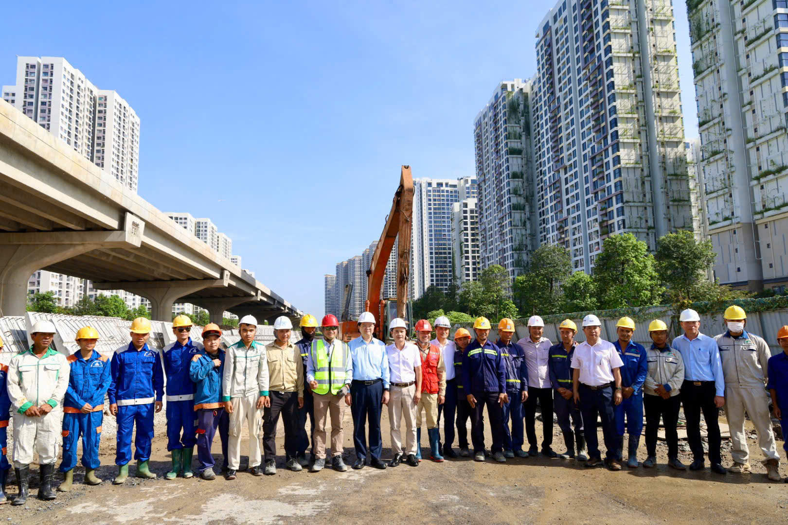 Những c&acirc;y số V&agrave;nh đai 3 đầu ti&ecirc;n sắp th&ocirc;ng xe đạt tiến độ ra sao? - Ảnh 14.