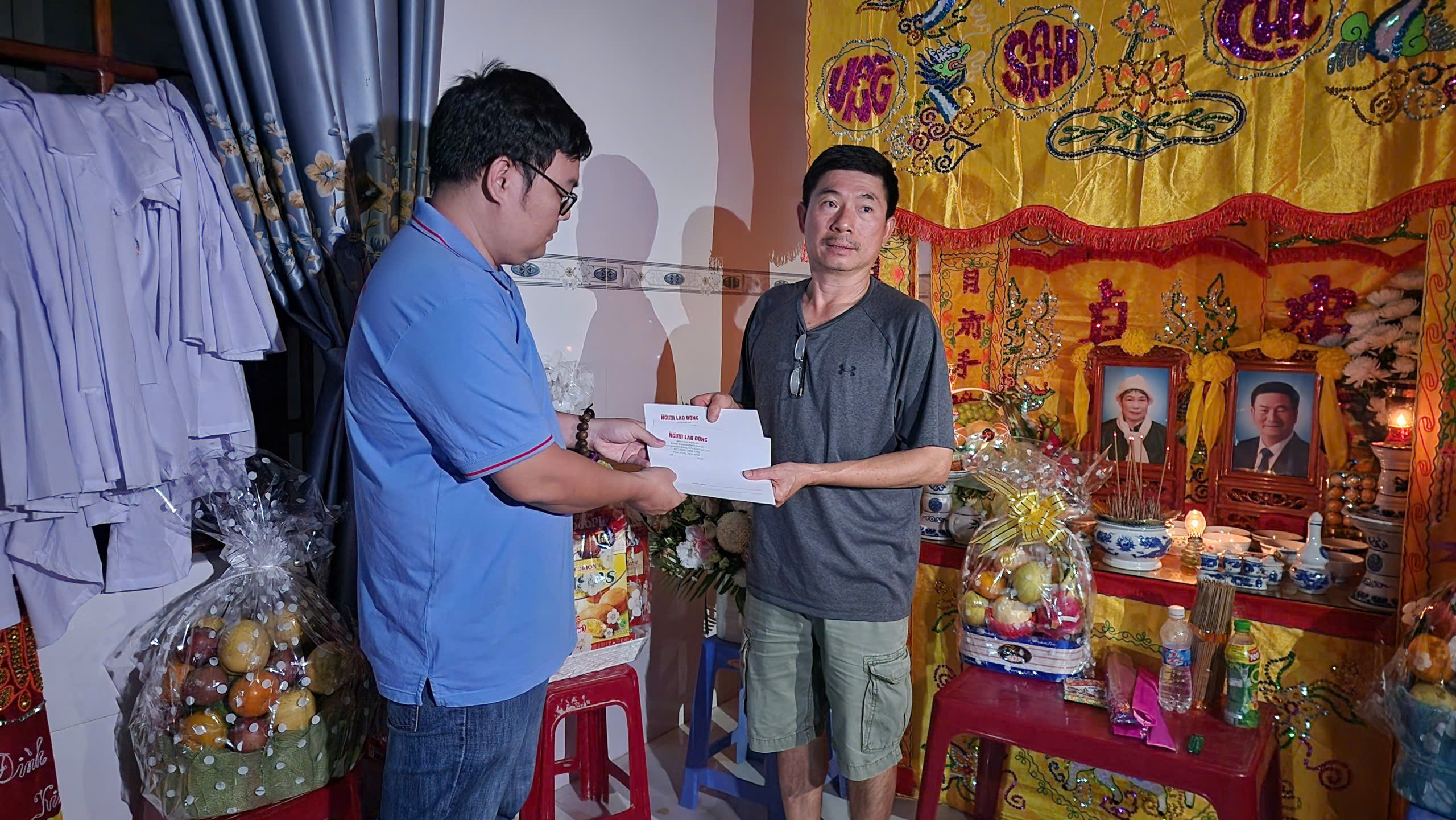 Báo Người Lao Động phát động chương trình “Triệu tập vở cho học sinh vùng bị thiên tai” - Ảnh 28.