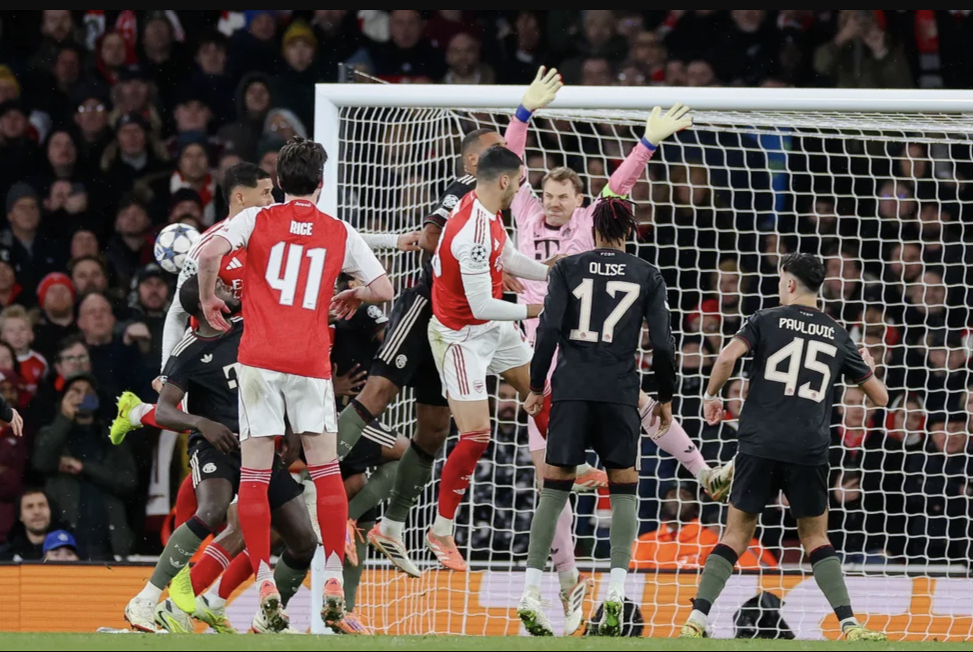 Đại ph&aacute; Bayern Munich, Arsenal ngạo nghễ tr&ecirc;n đỉnh Champions Leaague - Ảnh 2.