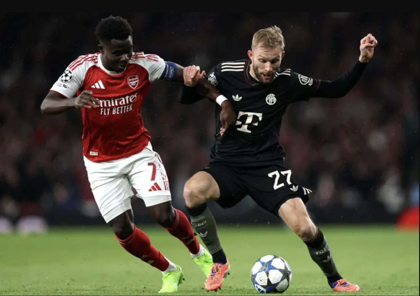 Đại ph&aacute; Bayern Munich, Arsenal ngạo nghễ tr&ecirc;n đỉnh Champions Leaague - Ảnh 1.