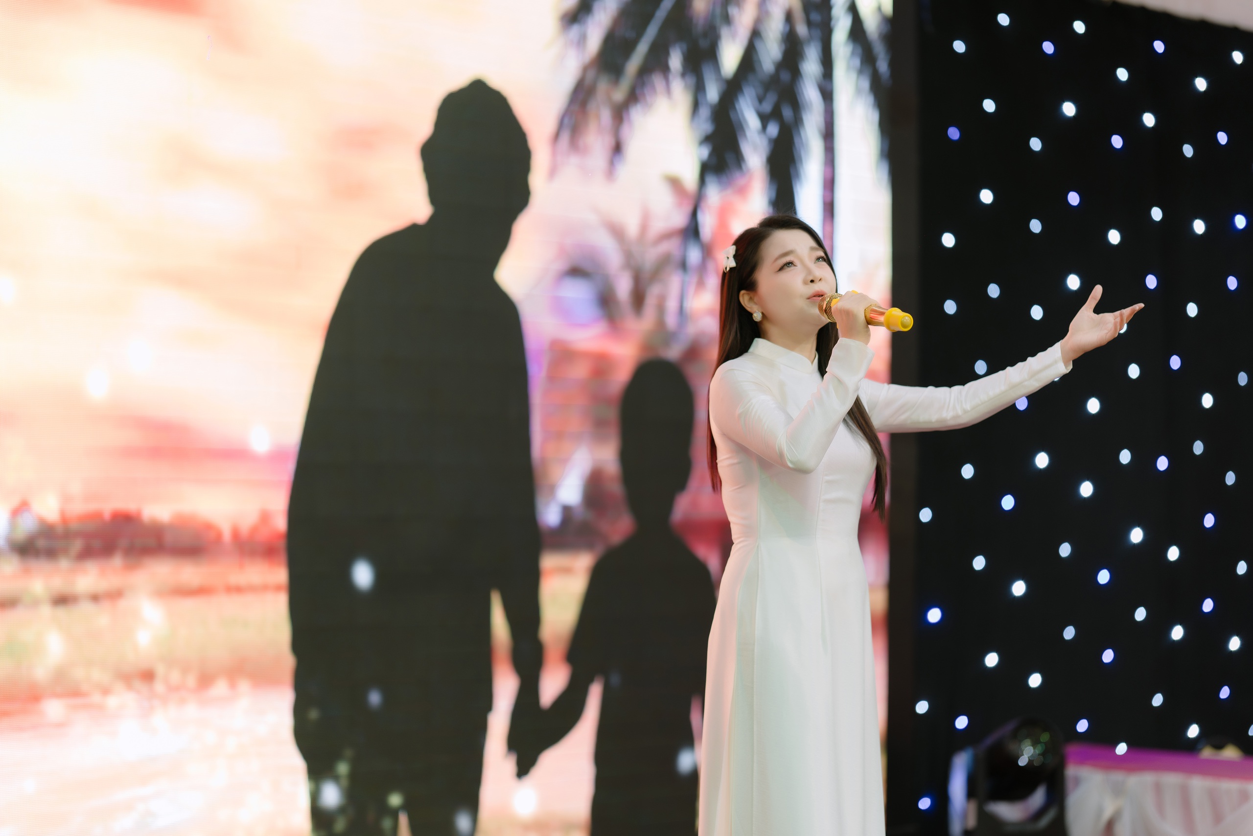 Sự đa năng của MC Hải Triều - Ảnh 3.