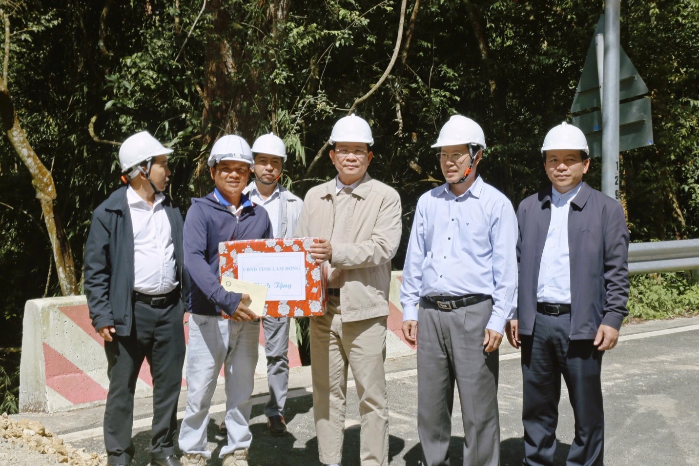 Bảo đảm an to&agrave;n lưu th&ocirc;ng qua đ&egrave;o Prenn trong thời gian sửa chữa - Ảnh 1.