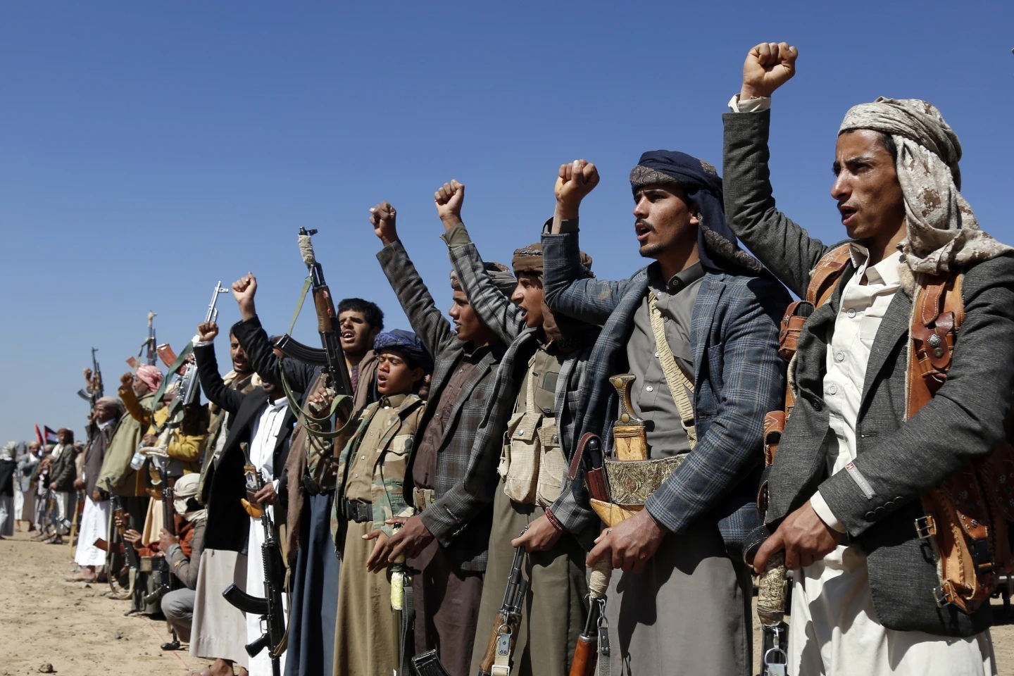 Quan chức tiết lộ Iran đã mất quyền kiểm soát Houthi - Ảnh 1.