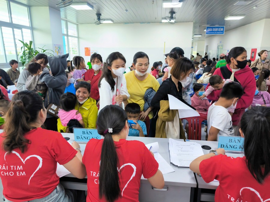 Điều kỳ diệu từ ca gh&eacute;p tim đầu ti&ecirc;n của chương tr&igrave;nh "Tr&aacute;i tim cho em" - Ảnh 4.