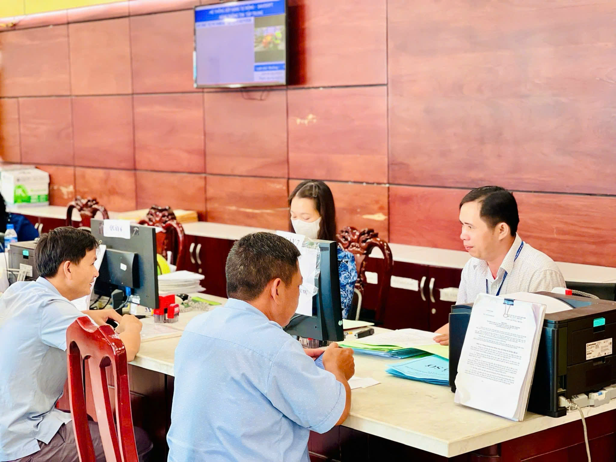 TP HCM đẩy mạnh chuyển đổi số trong lĩnh vực lao động v&agrave; an sinh x&atilde; hội - Ảnh 2.