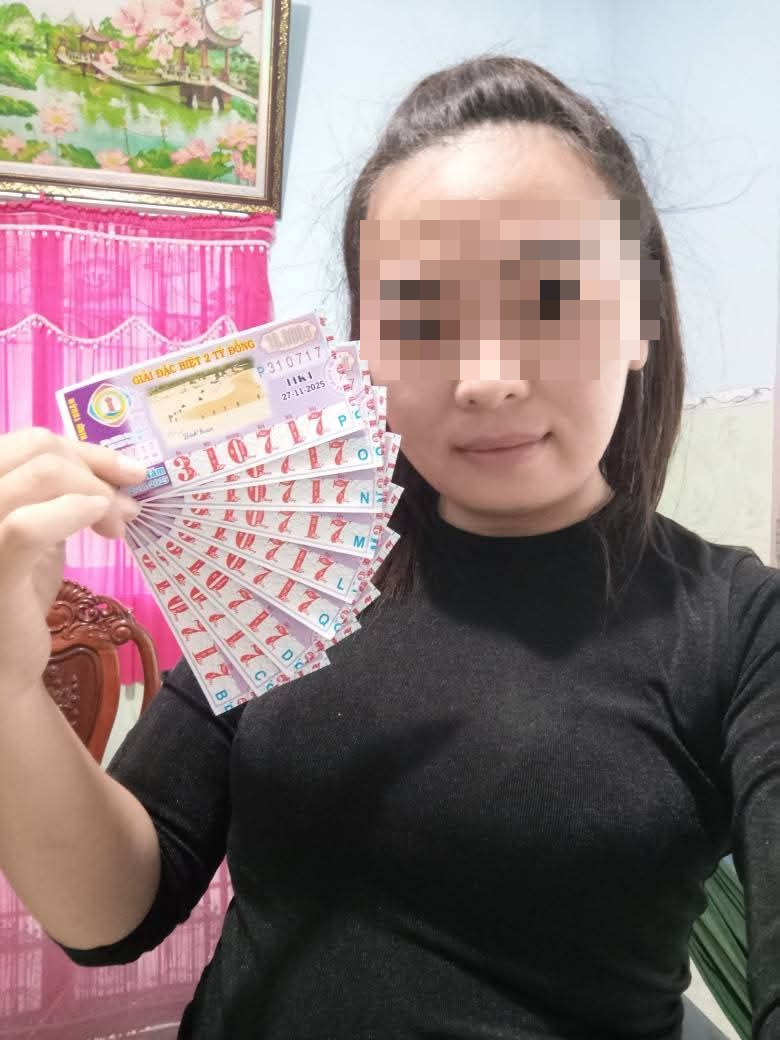 Xổ số miền Nam: Phụ nữ trúng 8 tỉ đồng khi Mua vé số online - Ảnh 1.
