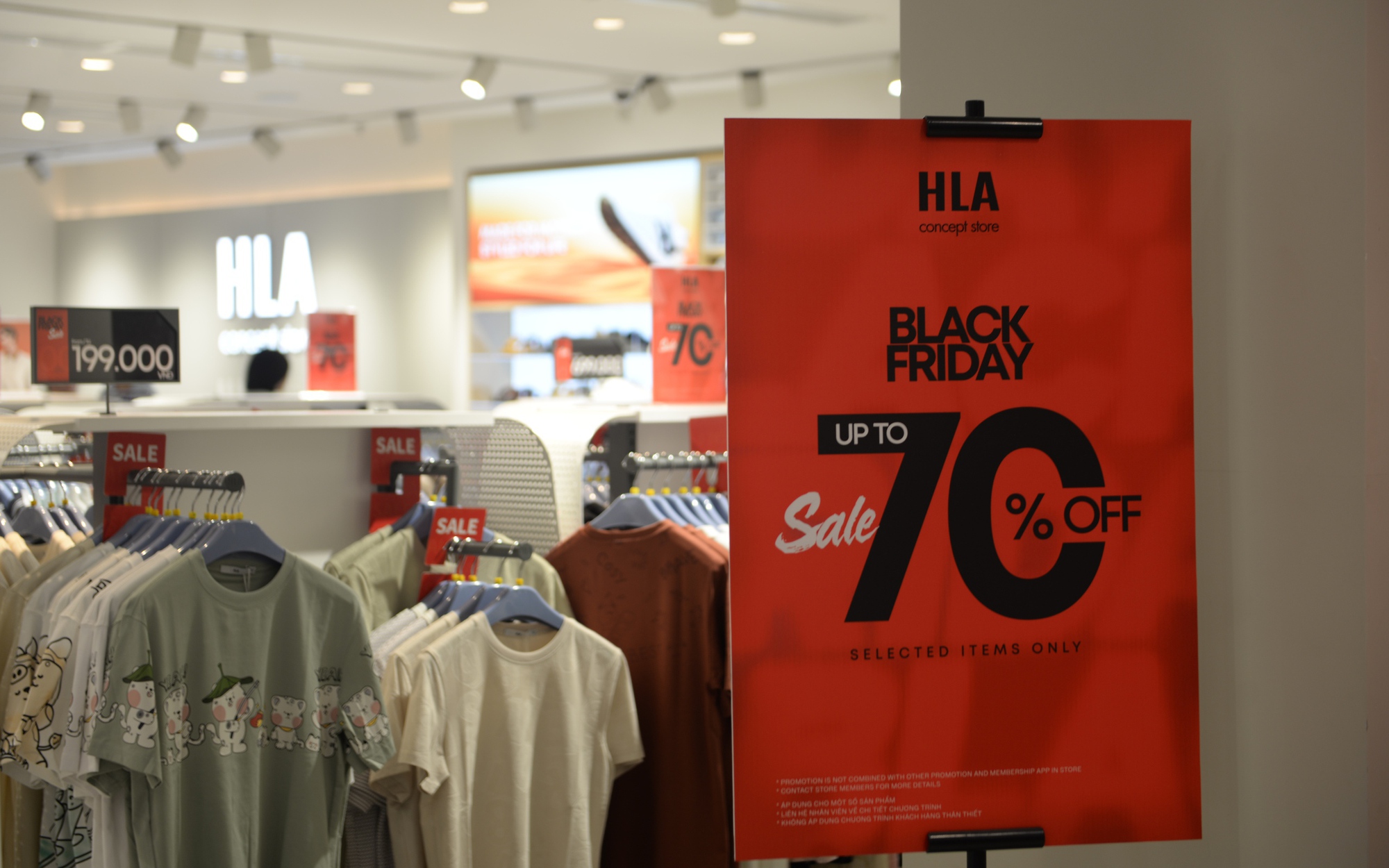 Black Friday: "Sale khủng” có thật sự khủng?