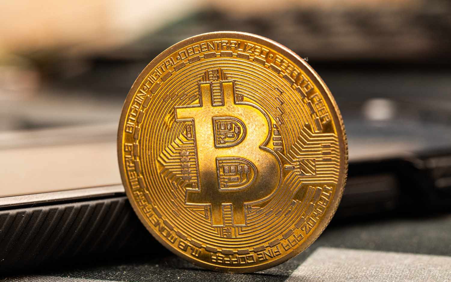 Thị trường tiền số hôm nay, 28-11: Một quyết định khó khăn đang chờ Bitcoin - Ảnh 2.