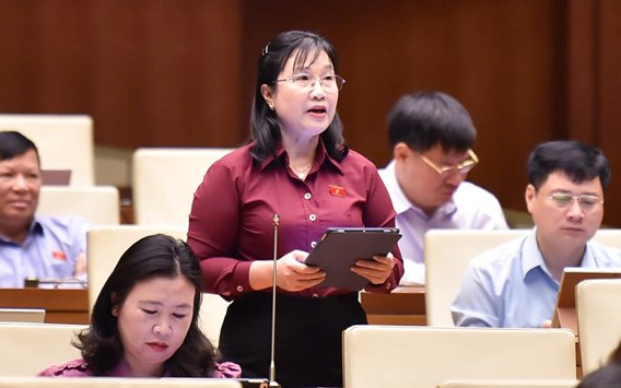 Thuốc lá điện tử "tấn công" thế hệ trẻ, đại biểu Quốc hội đồng tình cấm kinh doanh