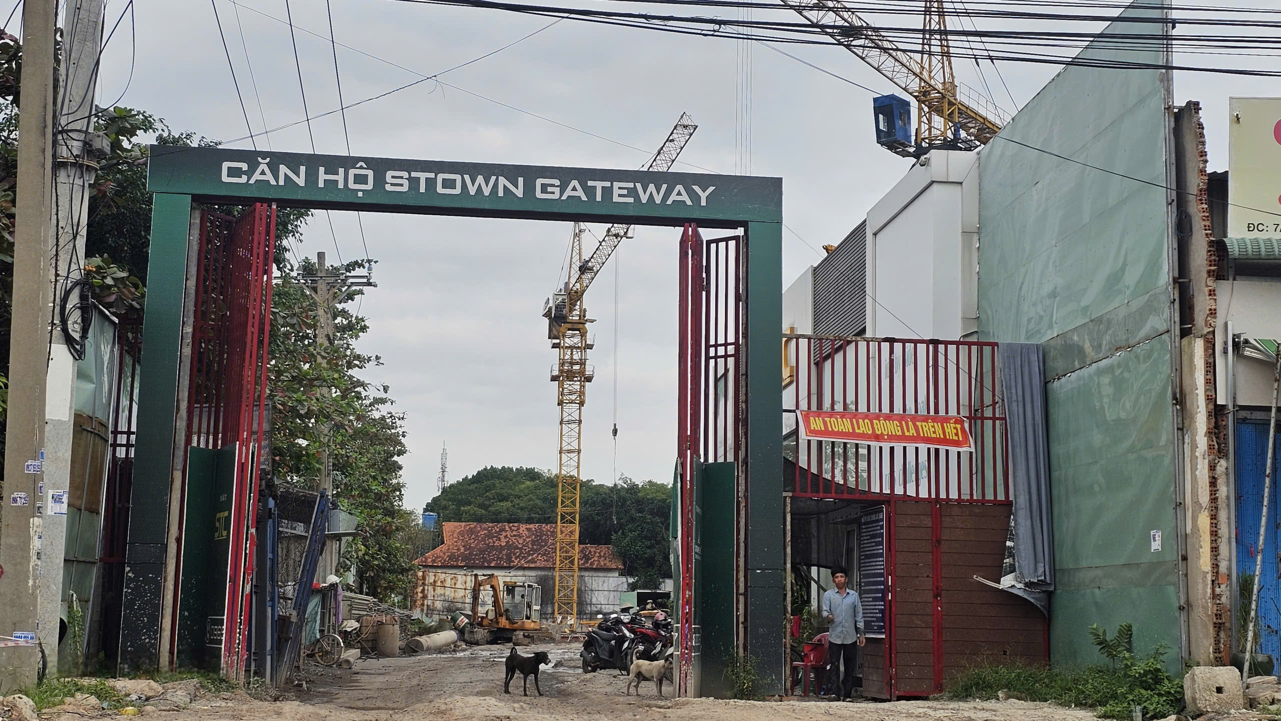 Xây chung cư Stown Gateway làm nứt tường, sụt lún: Resort 4 sao ở TP HCM phải đóng cửa, "cầu cứu" - Ảnh 10.