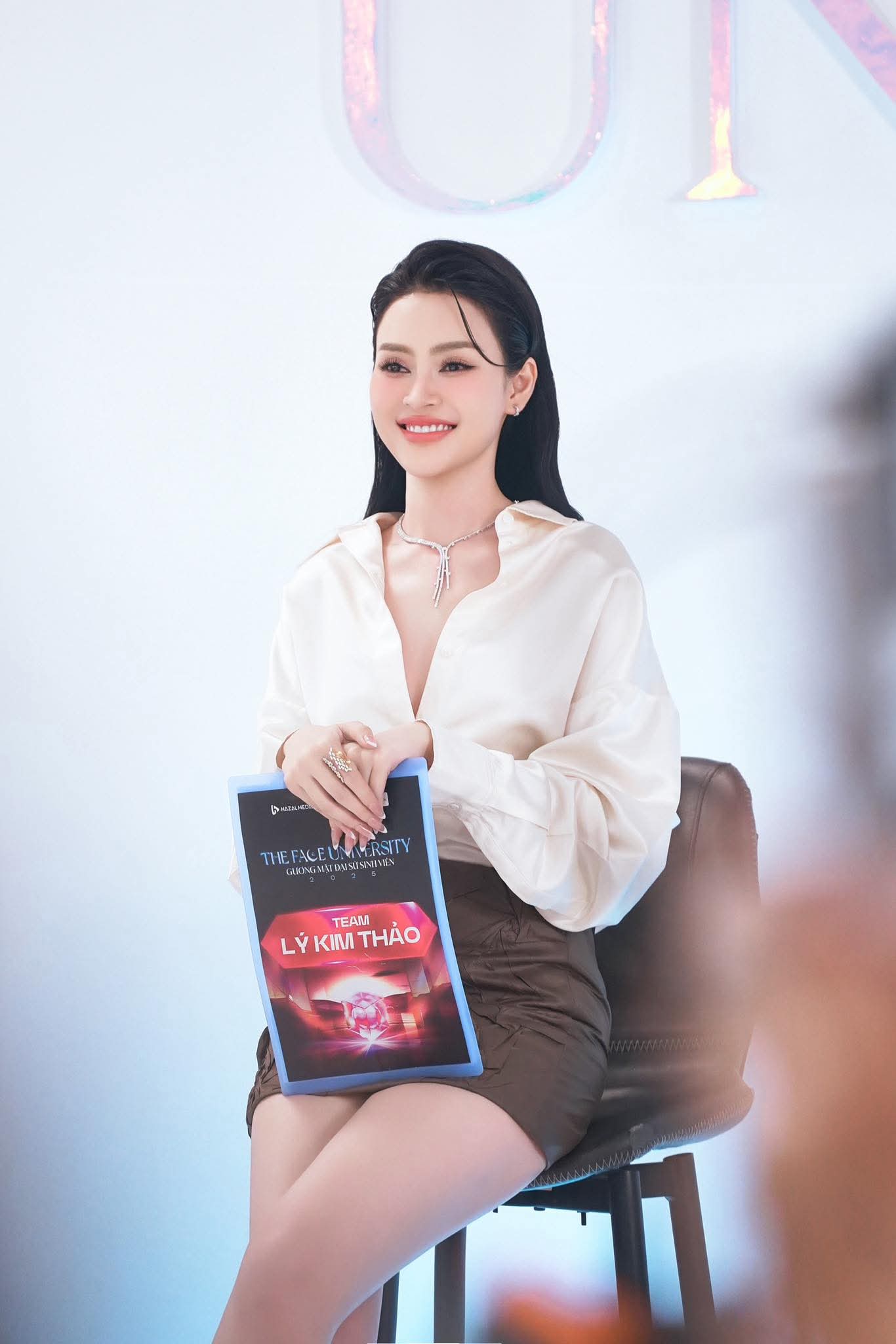 Hoa hậu L&yacute; Kim Thảo "l&agrave;n gi&oacute; mới" của The Face University 2025  - Ảnh 3.