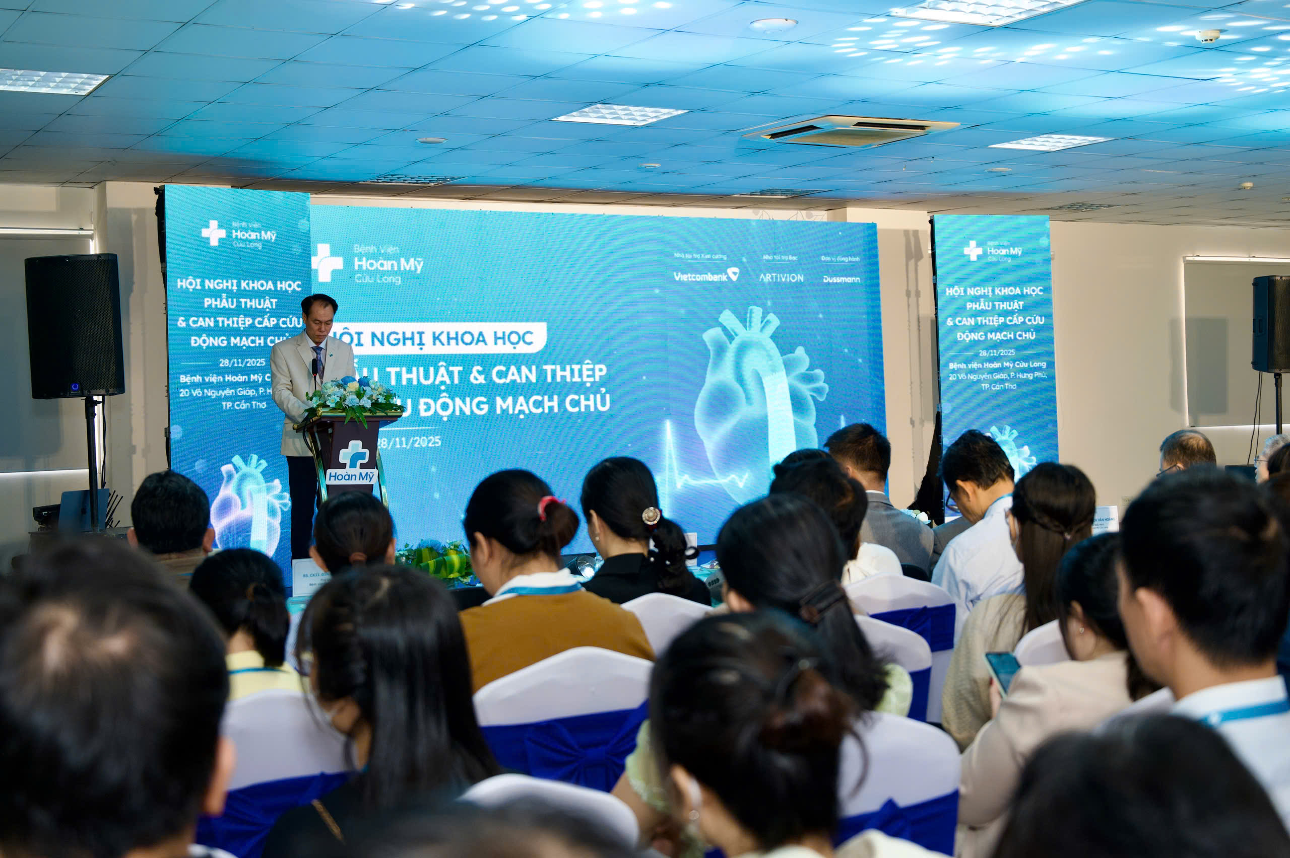 Hội nghị khoa học phẫu thuật và can thiệp cấp cứu động mạch chủ tổ chức tại Cần Thơ - Ảnh 3.