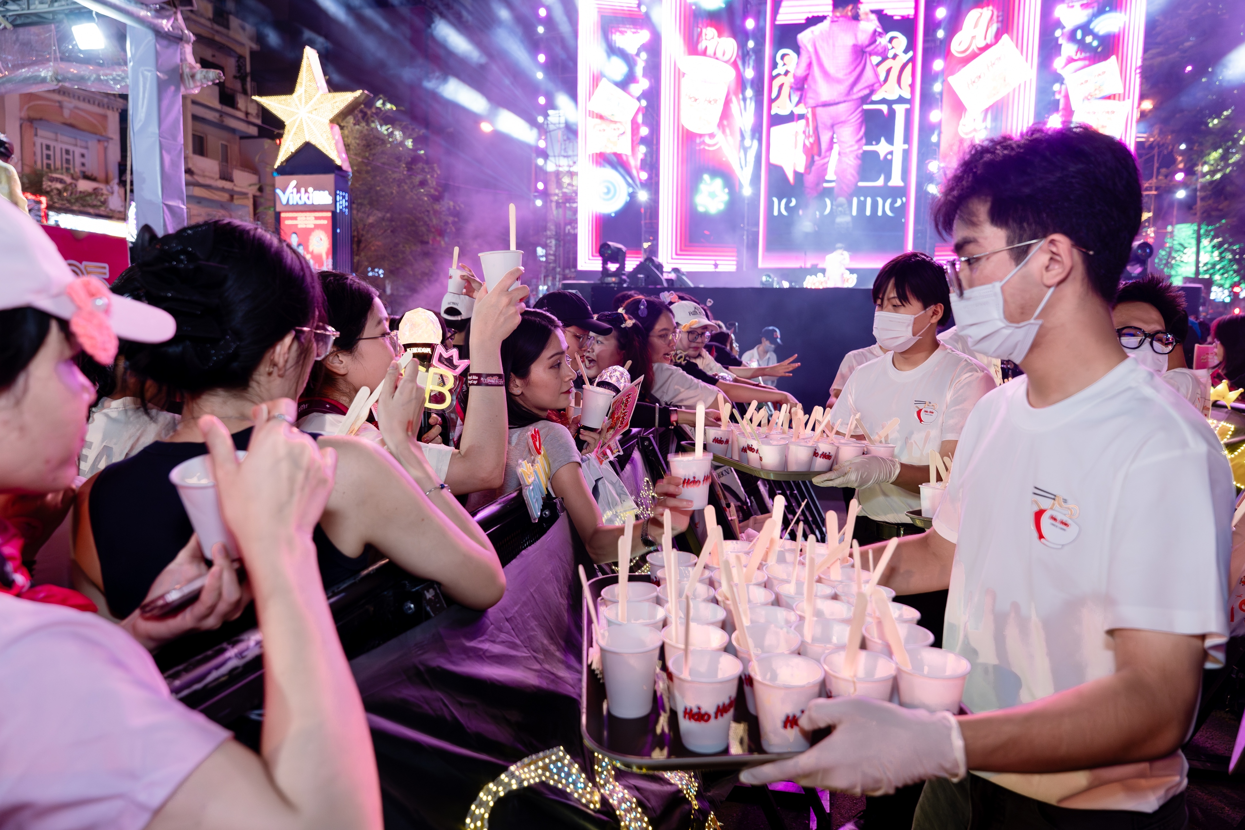 Hảo Hảo Concert - The Journey of 25: Đại tiệc âm nhạc bùng nổ chào mừng 25 năm - Ảnh 3.