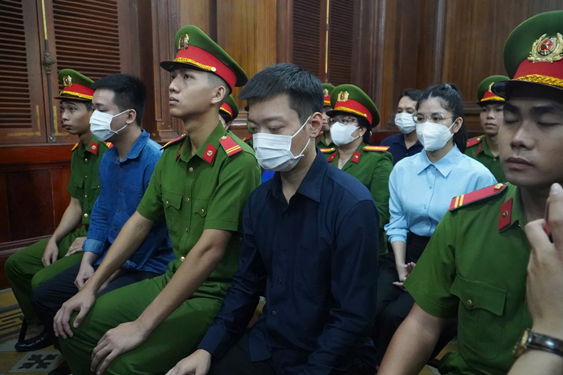 Hiểu đúng tội "Lừa dối khách hàng" thời livestream - Ảnh 1.