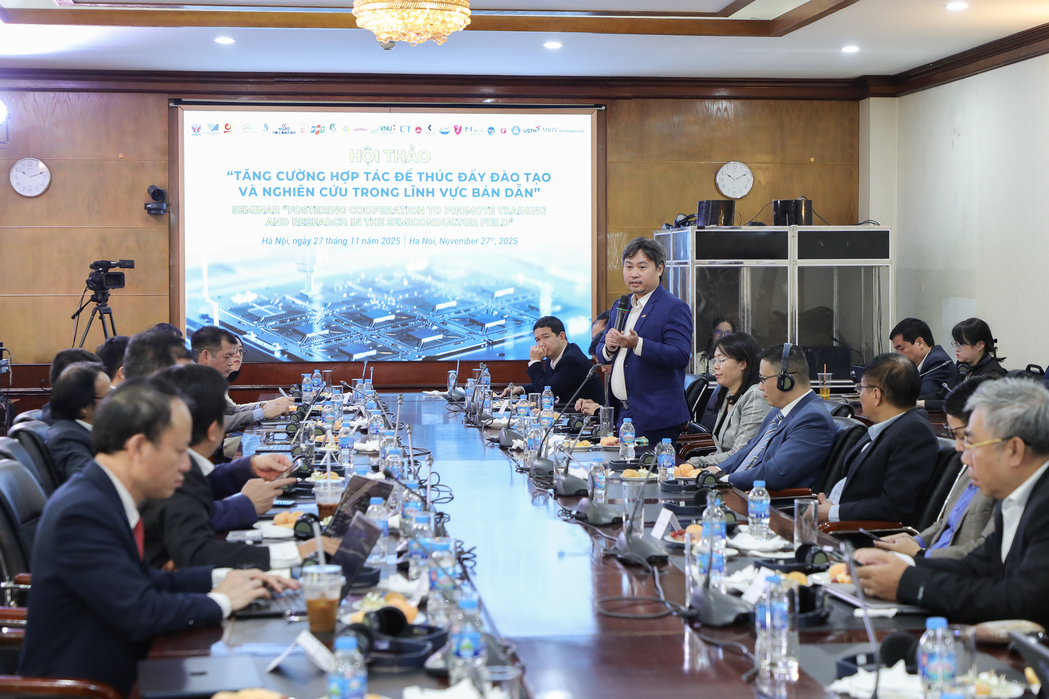 Nhiều đại học, doanh nghiệp tham gia Li&ecirc;n minh B&aacute;n dẫn - Ảnh 3.