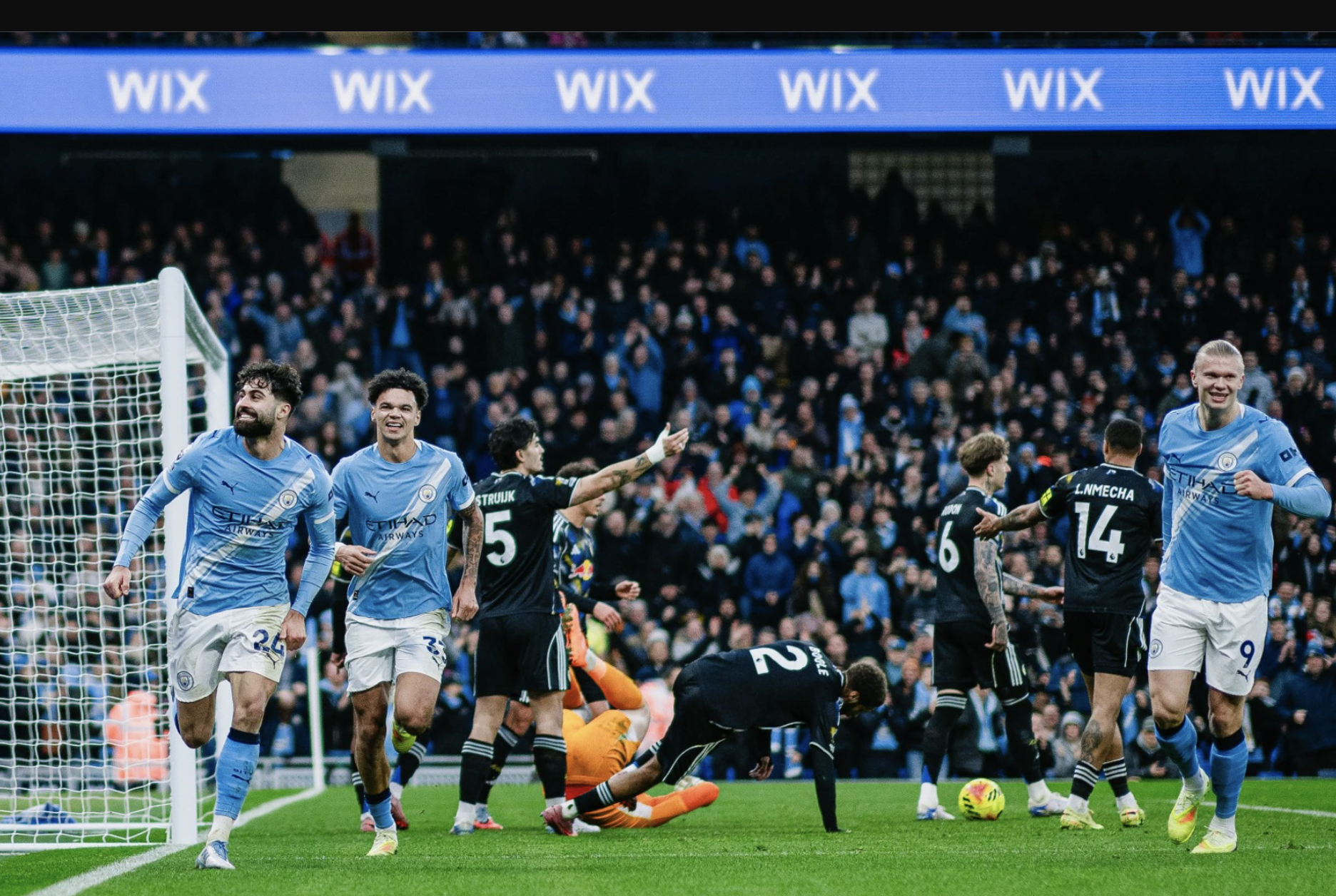 Phil Foden cứu rỗi, Man City chật vật đ&aacute;nh bại Leeds United - Ảnh 2.