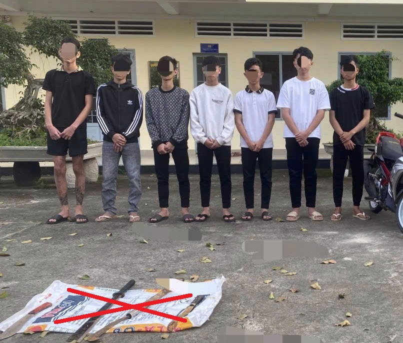 Nhóm thanh niên chém người ở Đồng Nai vì hiểu lầm nhìn đểu - Ảnh 1.
