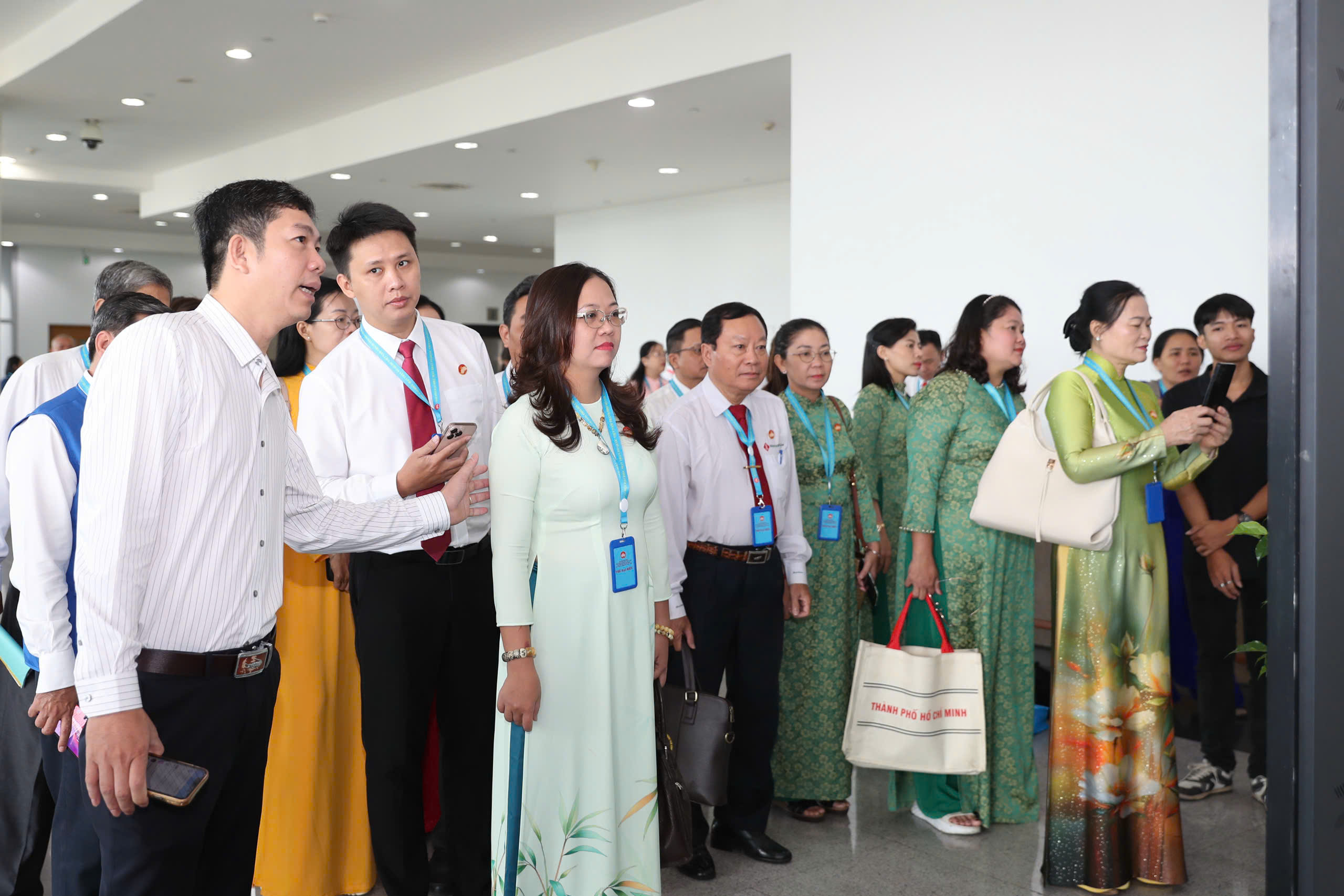Khai mạc Đại hội MTTQ Việt Nam TPHCM lần thứ I: Đo&agrave;n kết x&acirc;y dựng TPHCM ph&aacute;t triển bền vững - Ảnh 6.