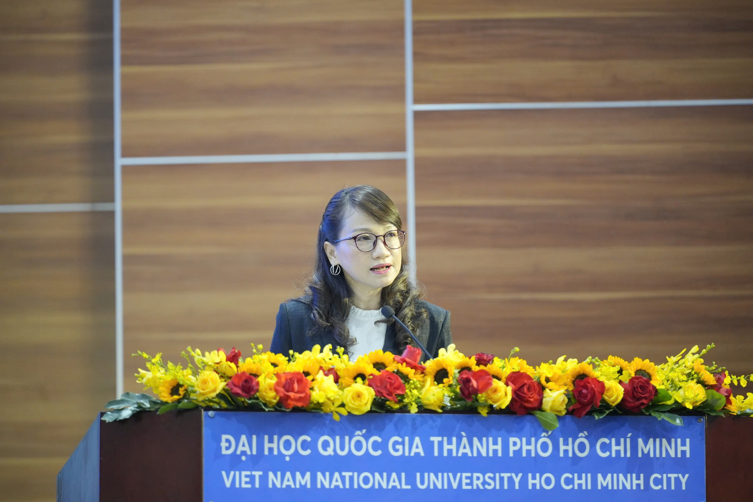 Việt Nam bàn chiến lược phát triển công nghệ sinh học - Ảnh 1.