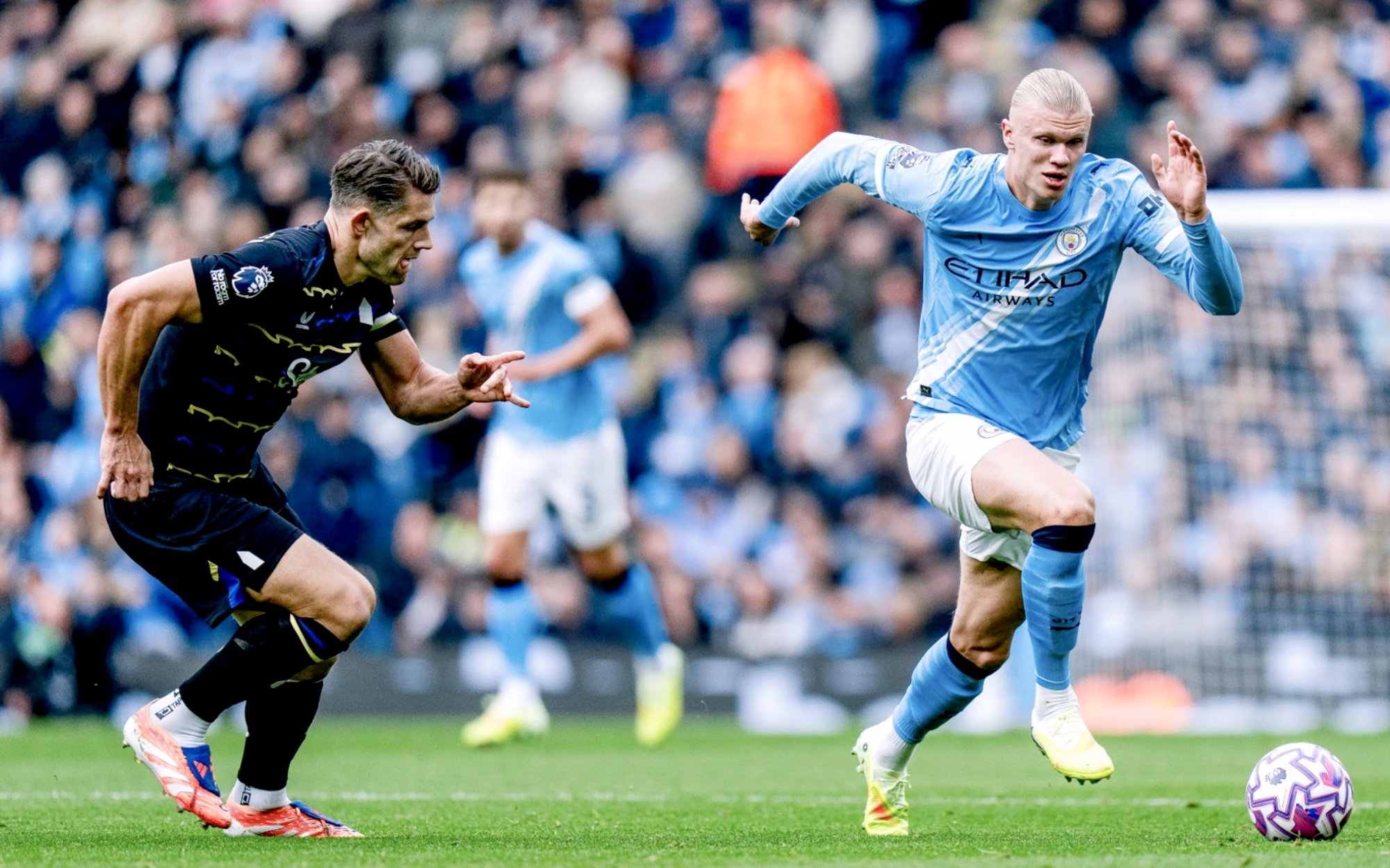 Man City – Leeds United: Erling Haaland quyết ghi bàn  thứ 100 
