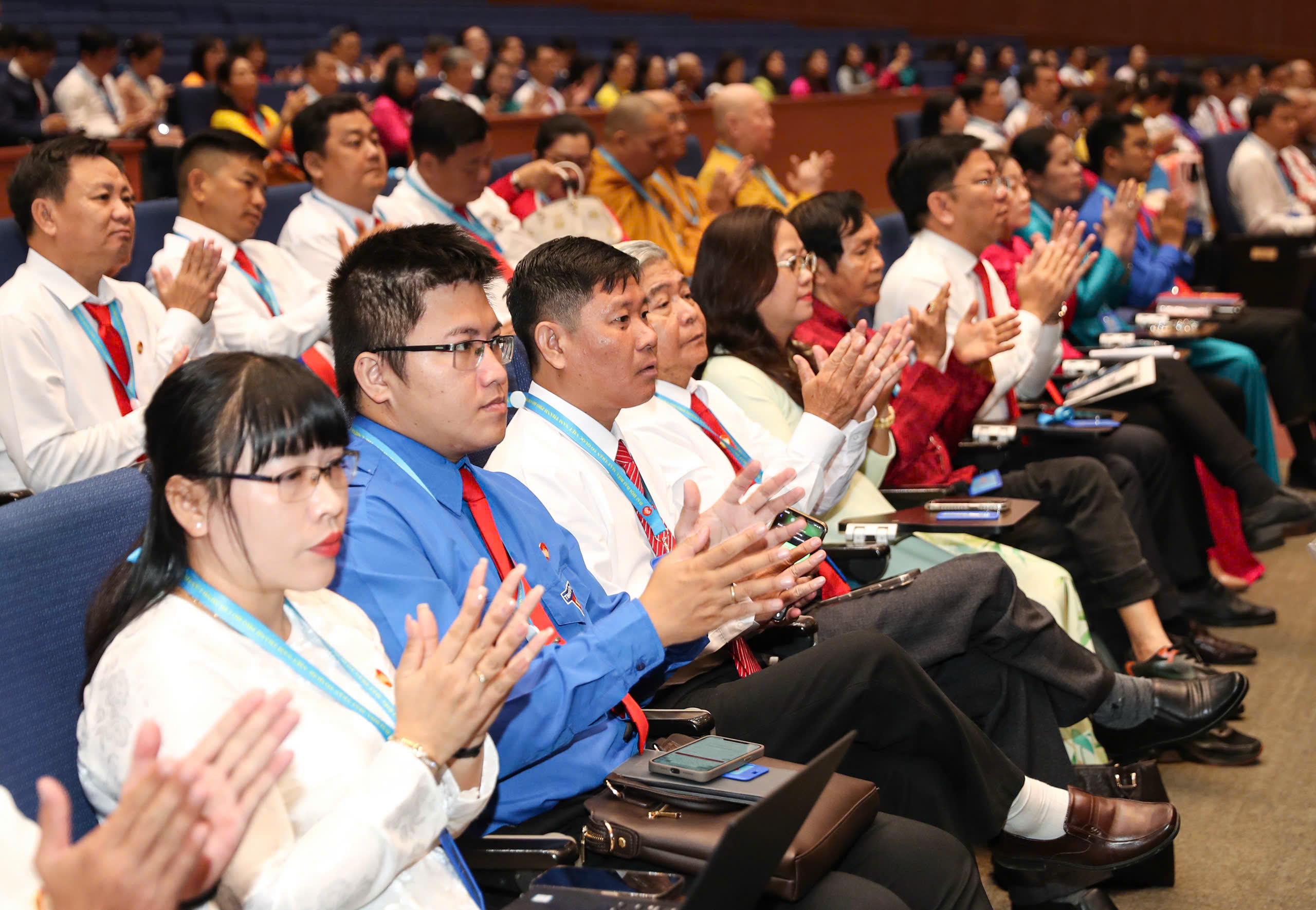 Đại hội đại biểu MTTQ Việt Nam TPHCM lần I khẳng định sức mạnh đại đoàn kết toàn dân - Ảnh 14.