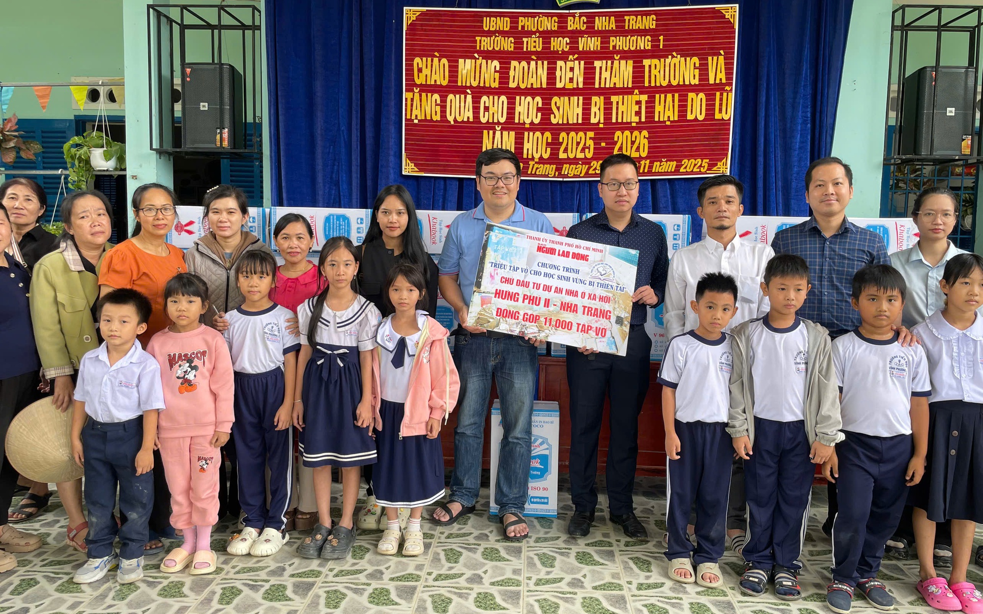 Chương trình "Triệu tập vở cho học sinh vùng bị thiên tai" hỗ trợ 3 trường ở Khánh Hòa