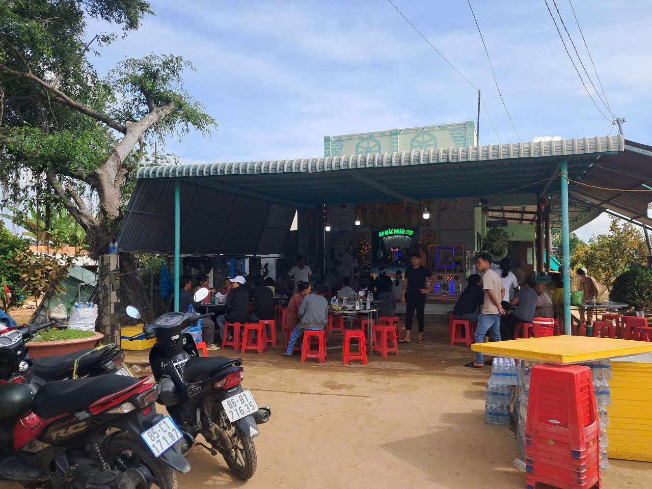 Bất ngờ với sự cố vỡ hồ chứa nước tại x&atilde; Tuy Phong , L&acirc;m Đồng - Ảnh 2.