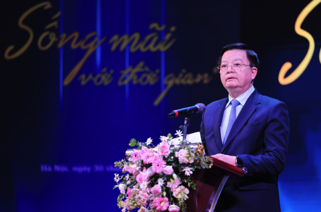 C&ocirc;ng bố 50 tác ph&acirc;̉m văn học, nghệ thuật bi&ecirc;̉u di&ecirc;̃n Việt Nam tiêu bi&ecirc;̉u, xu&acirc;́t sắc - Ảnh 1.