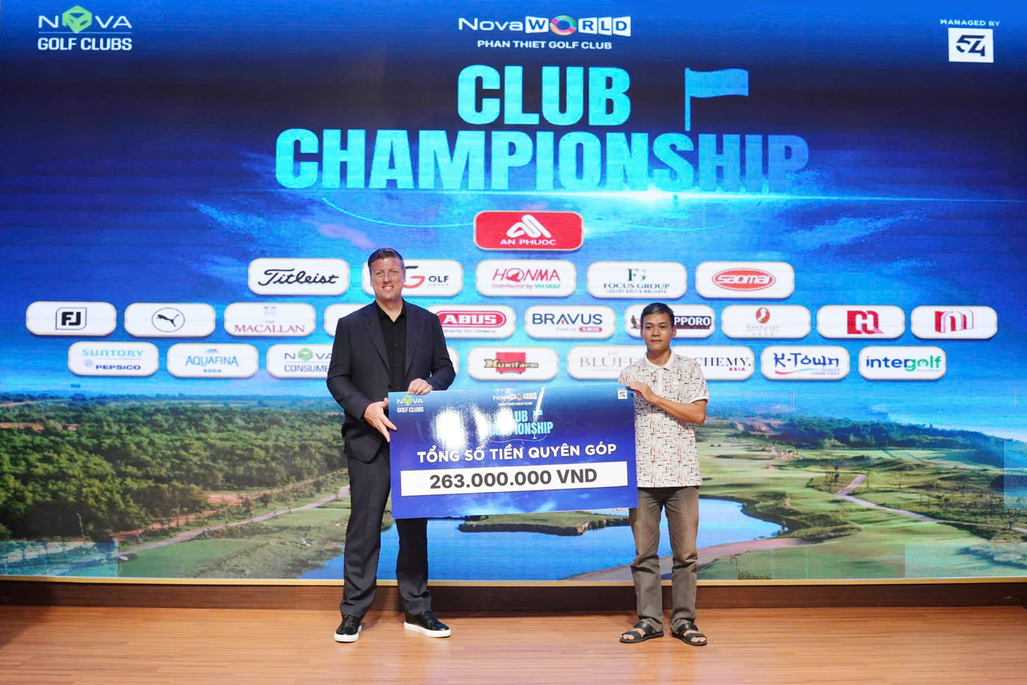 NovaGroup đ&oacute;ng g&oacute;p hơn 700 triệu đồng hỗ trợ cộng đồng qua giải NovaWorld Club Championship 2025 - Ảnh 2.