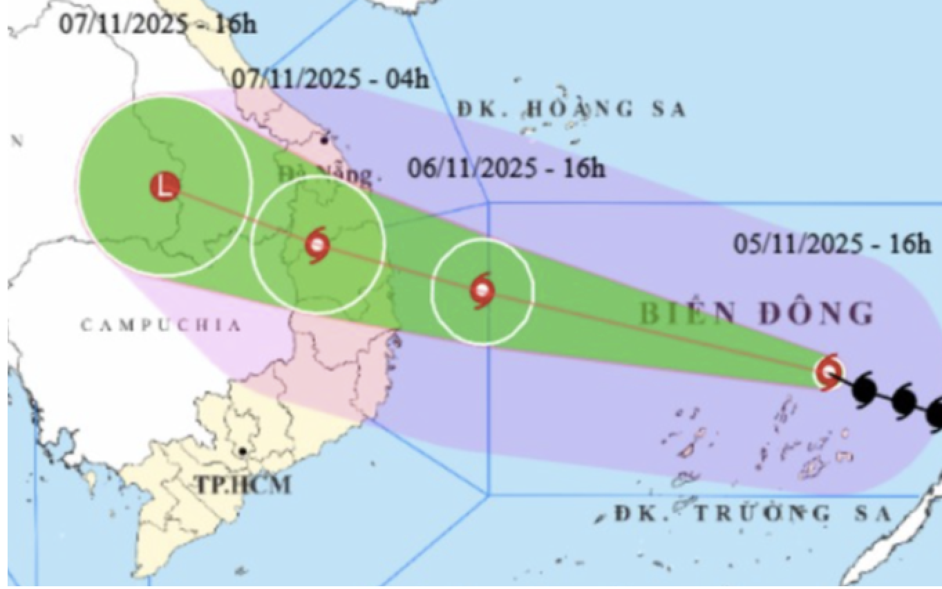 Bão số 13 - cơn bão "hết sức bất thường" - Ảnh 3.