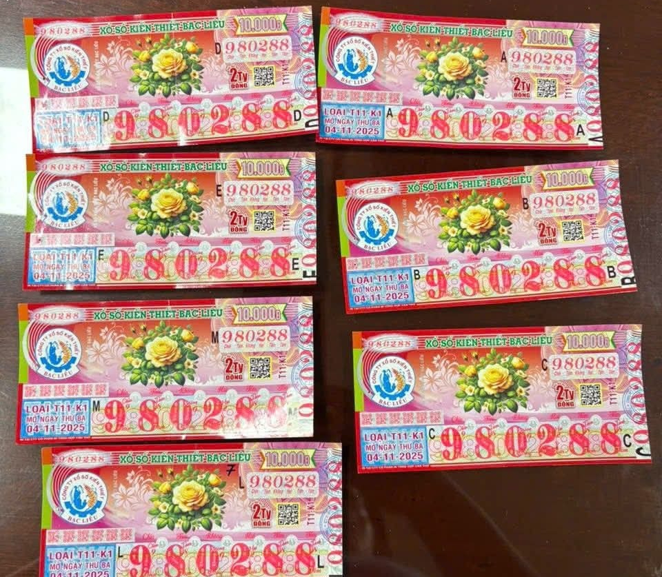 Xổ số miền Nam: Người đ&agrave;n &ocirc;ng ở Kh&aacute;nh H&ograve;a tr&uacute;ng 28 tỉ đồng v&eacute; số S&oacute;c Trăng - Ảnh 1.