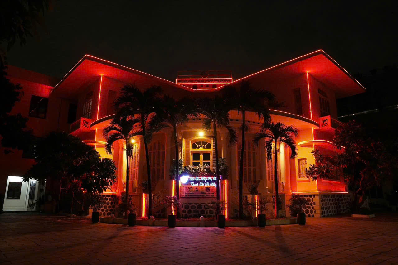 Hội Li&ecirc;n hiệp Phụ nữ TP Đ&agrave; Nẵng bảo vệ trụ sở dinh thự Ph&aacute;p trước chuyển c&ocirc;ng năng - Ảnh 2.