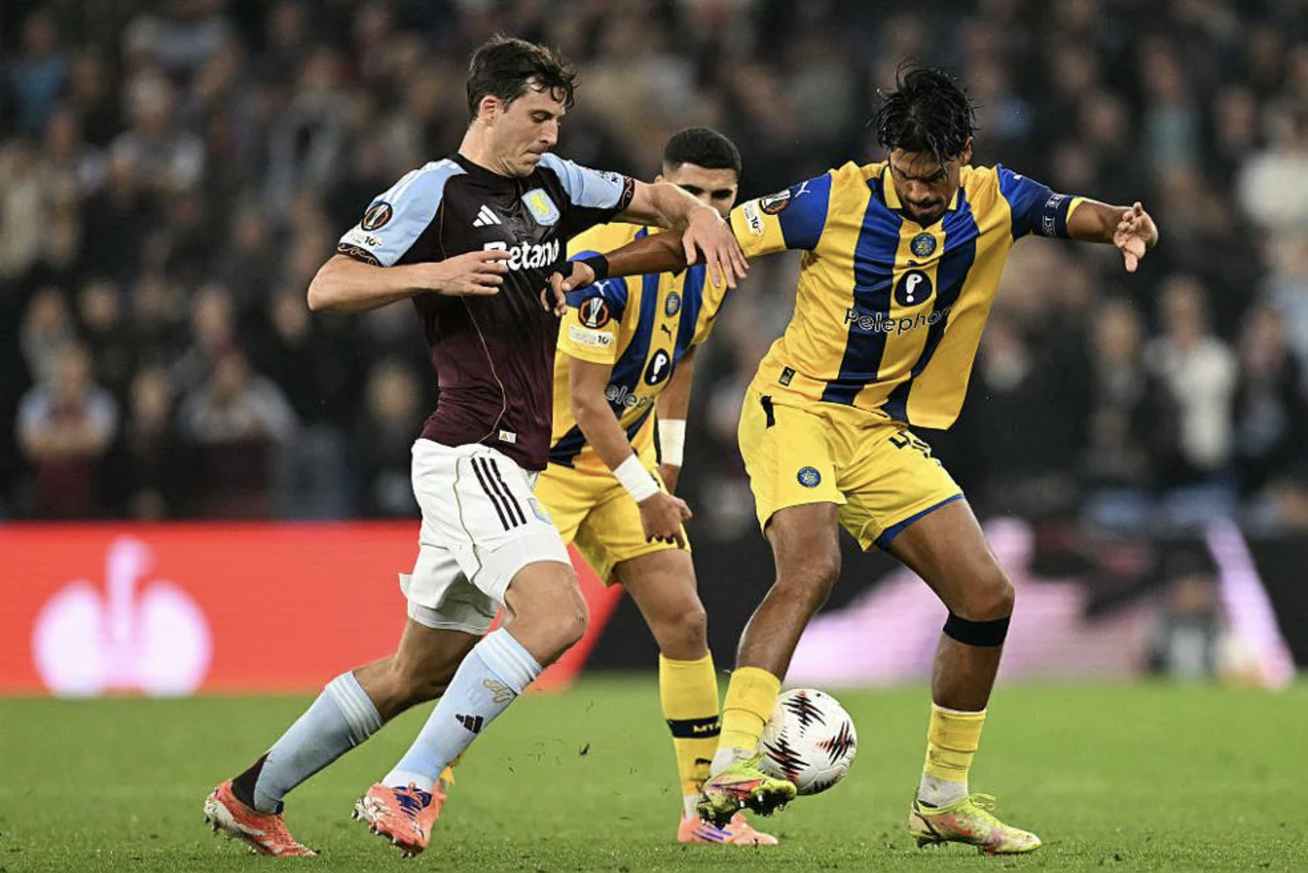 Europa League: Aston Villa thắng Maccabi Tel Aviv, kỳ t&iacute;ch b&ugrave;ng nổ ở Villa Park - Ảnh 4.