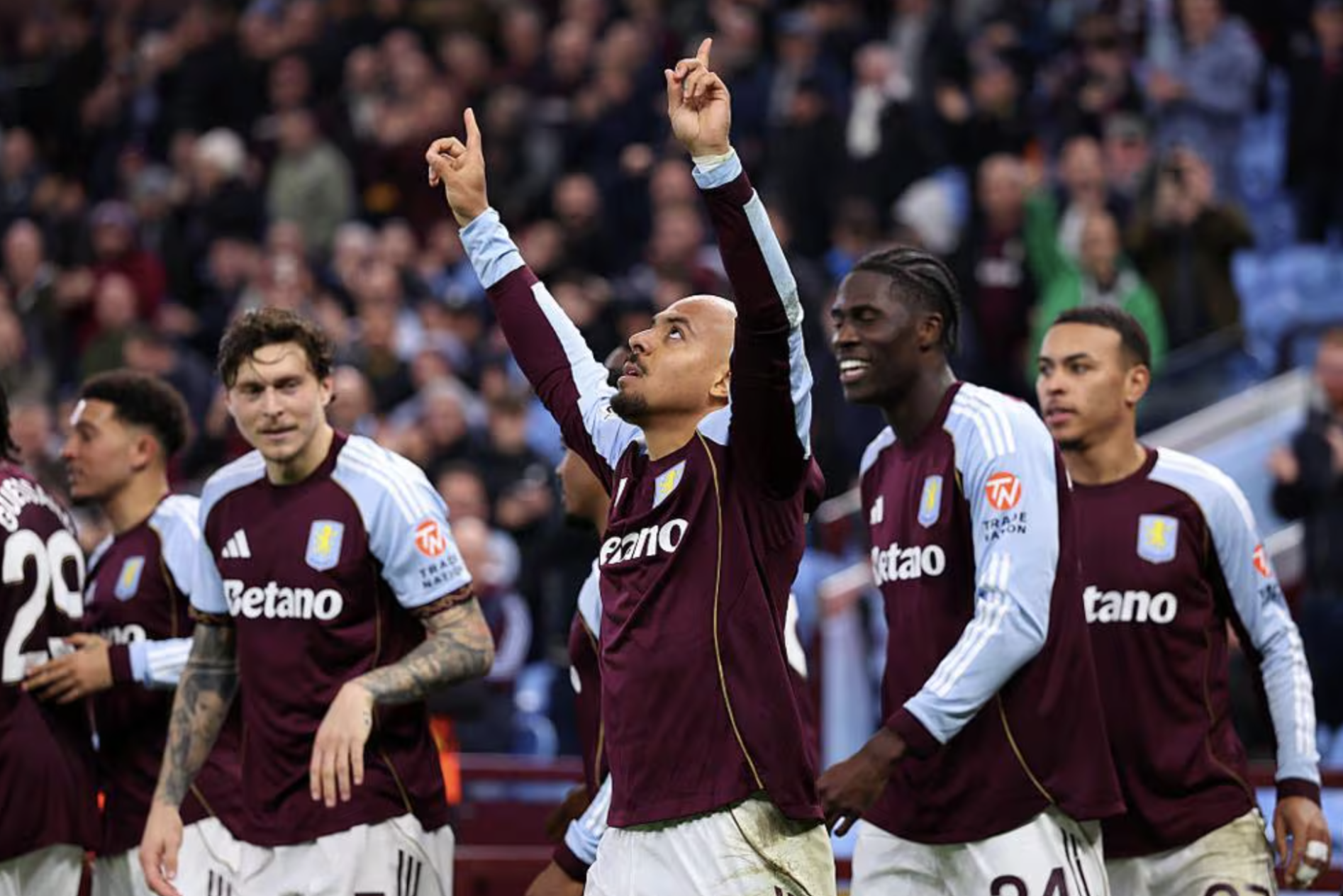 Europa League: Aston Villa thắng Maccabi Tel Aviv, kỳ t&iacute;ch b&ugrave;ng nổ ở Villa Park - Ảnh 7.
