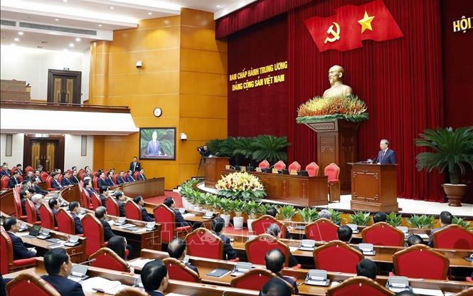Trung ương thống nhất nhân sự giới thiệu tham gia 
Bộ Chính trị, Ban Bí thư khóa XIV