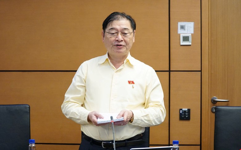Đại biểu Quốc hội lo ngại AI sáng tác nhạc, làm bài tập, khiến con người "lười suy nghĩ"