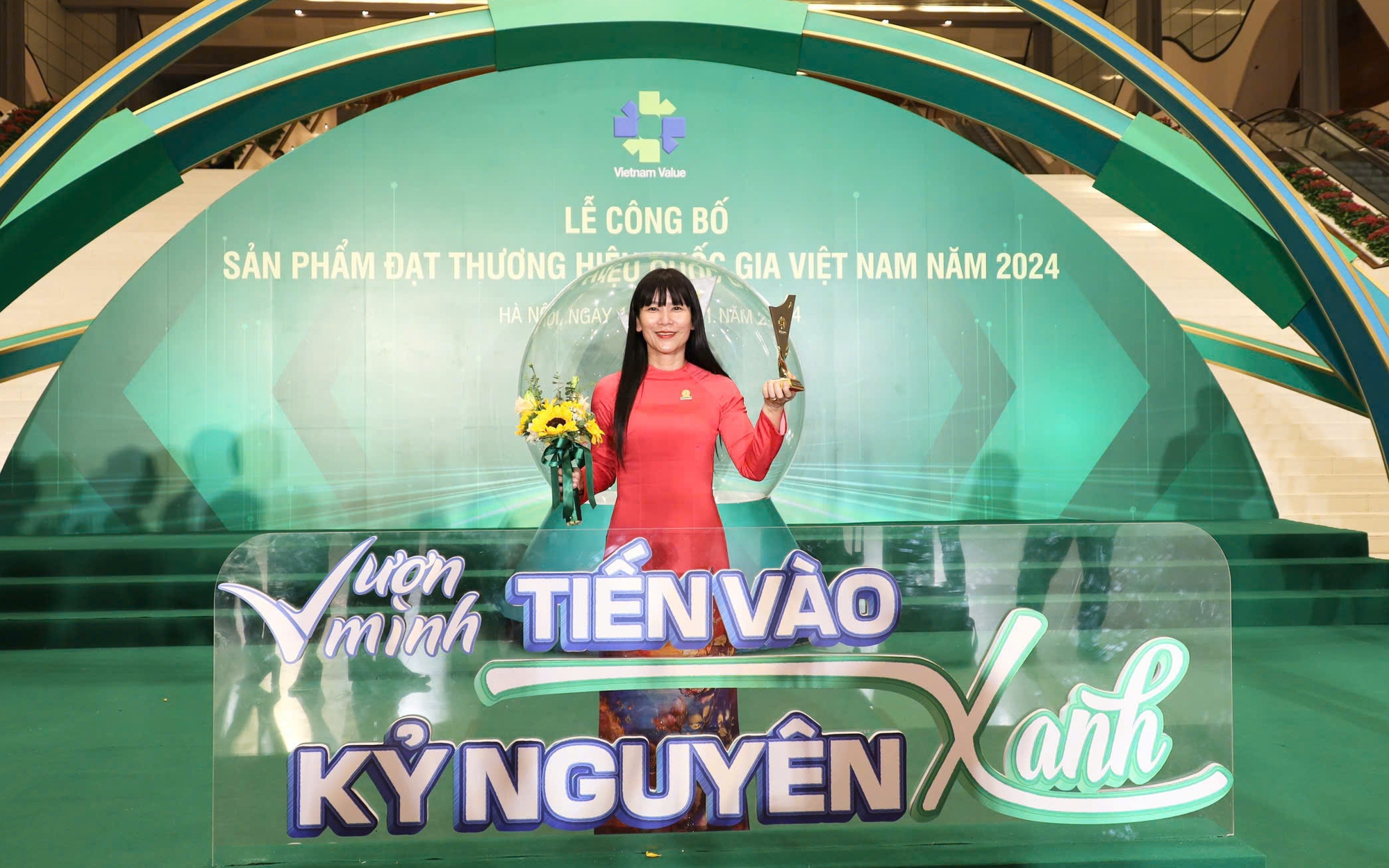 Yến sào Khánh Hòa: Từ tổ yến thô đến danh xưng “Yến Vua” trên thị trường quốc tế