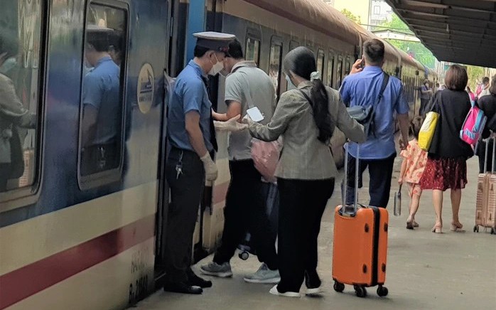 Chuyến tàu tử tế, yêu thương