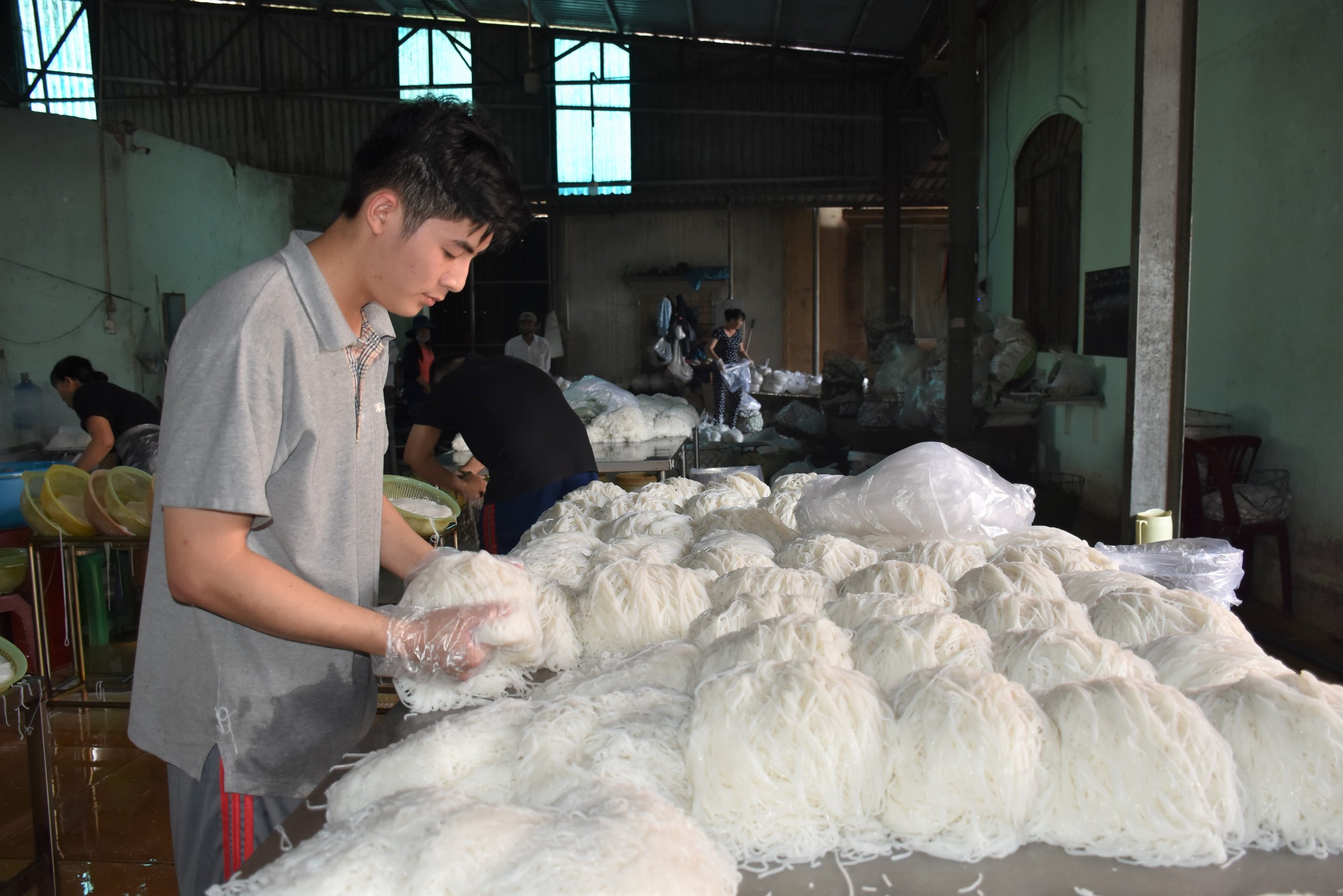 B&iacute; quyết l&agrave;m n&ecirc;n thương hiệu b&uacute;n Long Ki&ecirc;n - Ảnh 1.