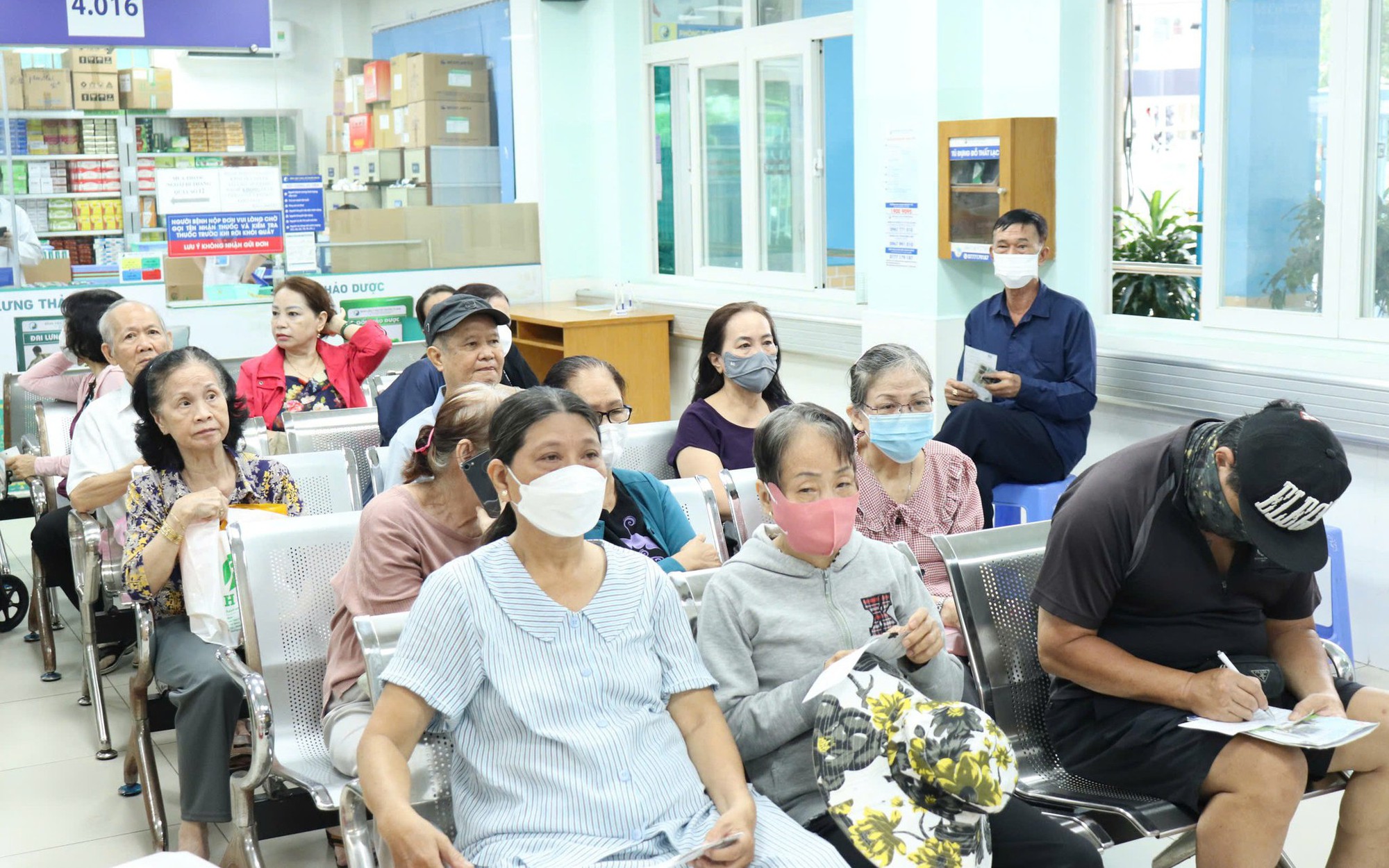 TP HCM: Đối tượng nào được hỗ trợ 100% BHYT?