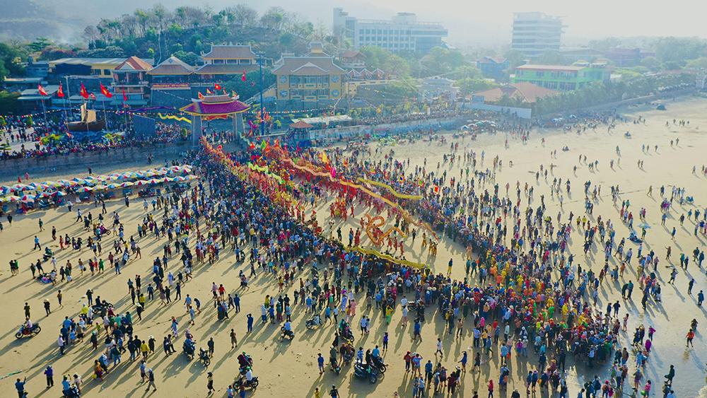 Long Hải - miền biển 300 năm tuổi nhiều tiềm năng chinh phục kh&aacute;ch quốc tế - Ảnh 1.