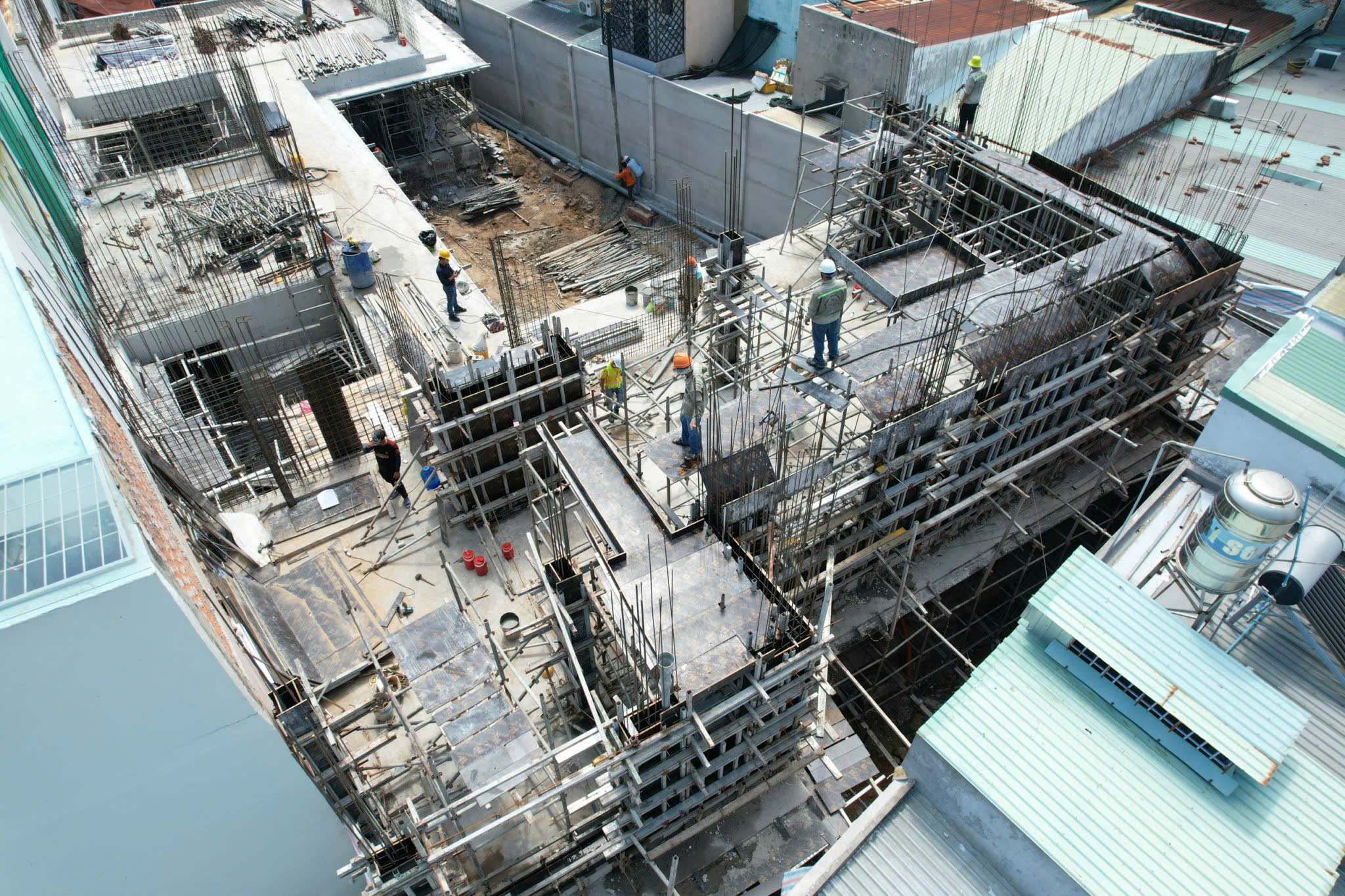 Thuế bất động sản phải c&ocirc;ng bằng, đừng đ&aacute;nh nhầm người mua ở thật - Ảnh 1.