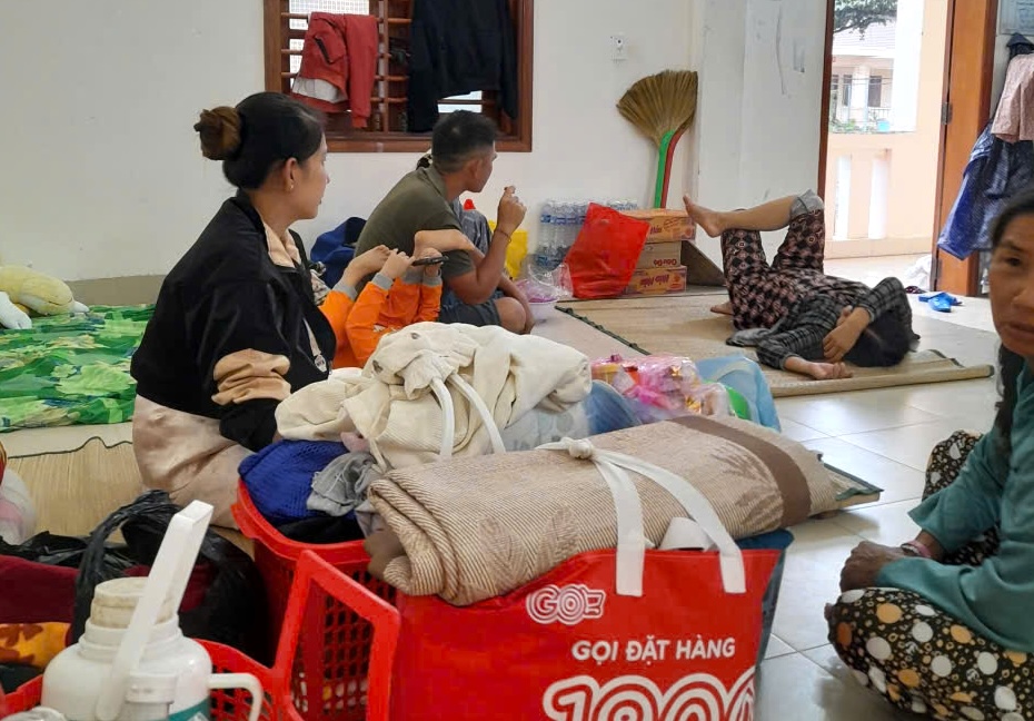 Phó thủ tướng Trần Hồng Hà chỉ đạo ứng phó bão số 13 Kalmeagi tại gia Lai - Ảnh 8.