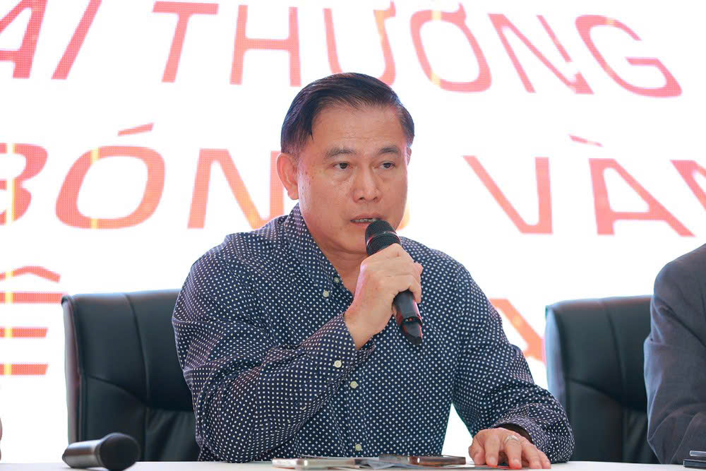 Quả b&oacute;ng v&agrave;ng Việt Nam 2025: Dấu mốc 30 năm t&ocirc;n vinh những ng&ocirc;i sao b&oacute;ng đ&aacute; - Ảnh 4.