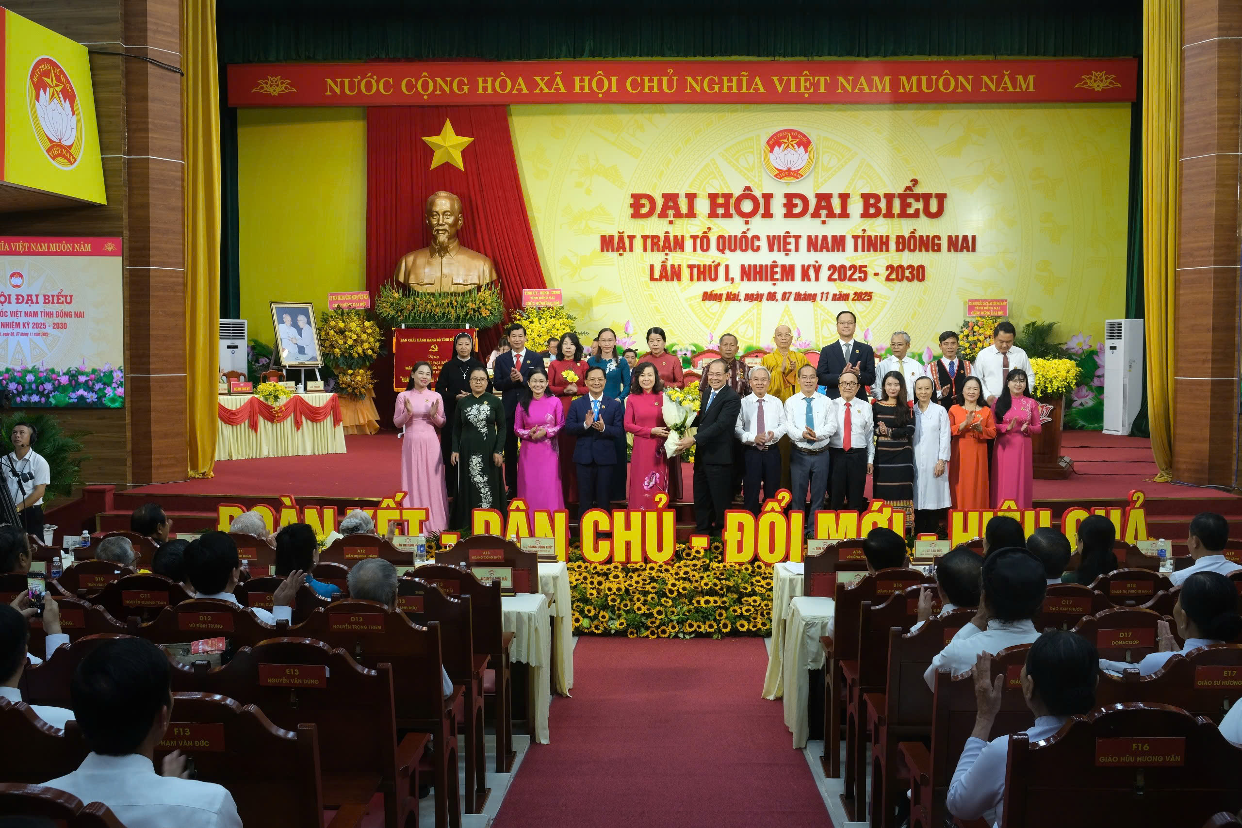 Đại hội MTTQ Việt Nam tỉnh Đồng Nai lần thứ I: Đo&agrave;n kết - D&acirc;n chủ - Đổi mới - Hiện đại - Ảnh 7.